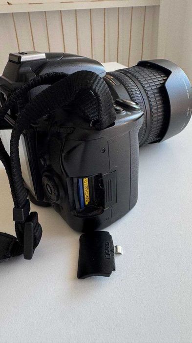Nikon D5000 + Nikkor 18-105mm VR
