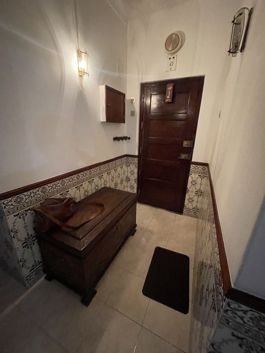 Queijas Moradia c terreno 421m2 Oeiras