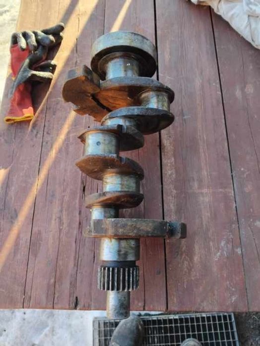 Wał korbowy silnika C-360 3P