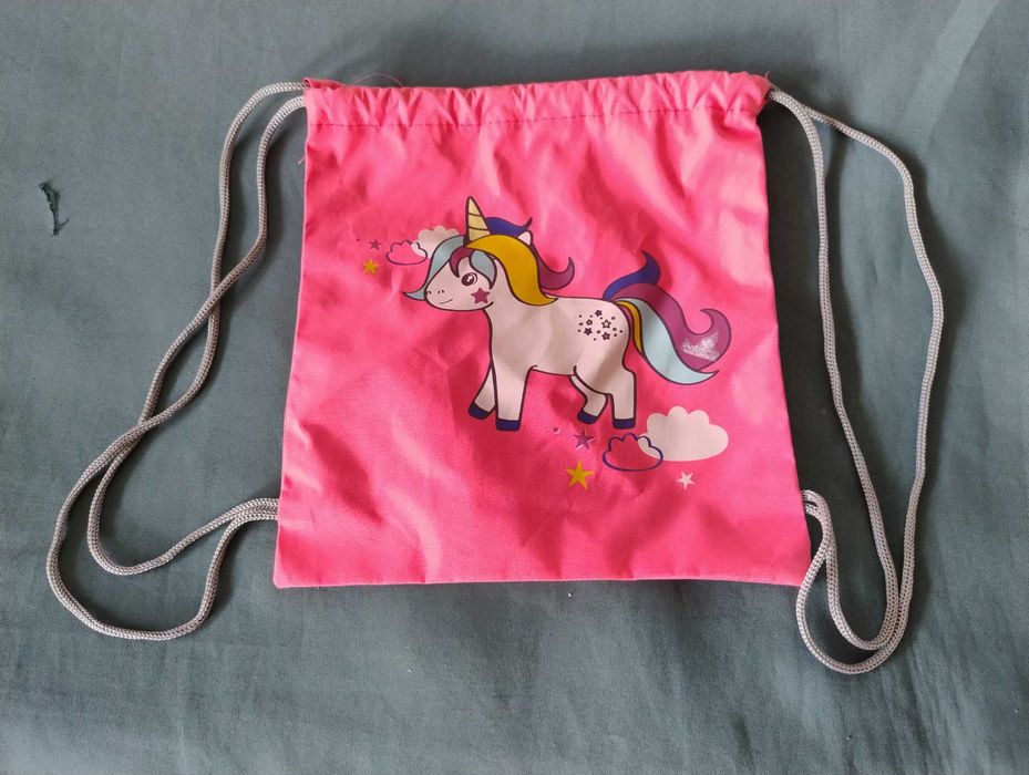 SUPER CENA Klapki dla dzieci marki Sport basenowe rozmiar 27 na plażę