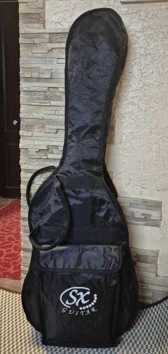 Чехол на гитару разные