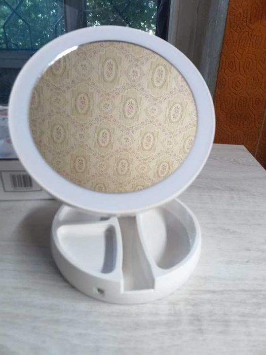 Зеркало с led подсветкой My Foldaway Mirror