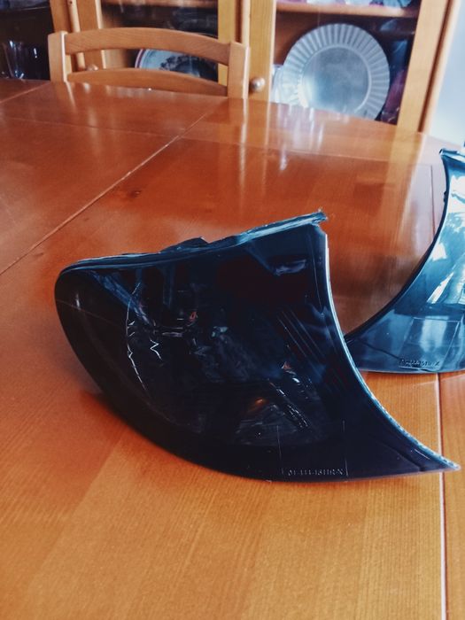 Piscas escurecidos BMW e46 2001