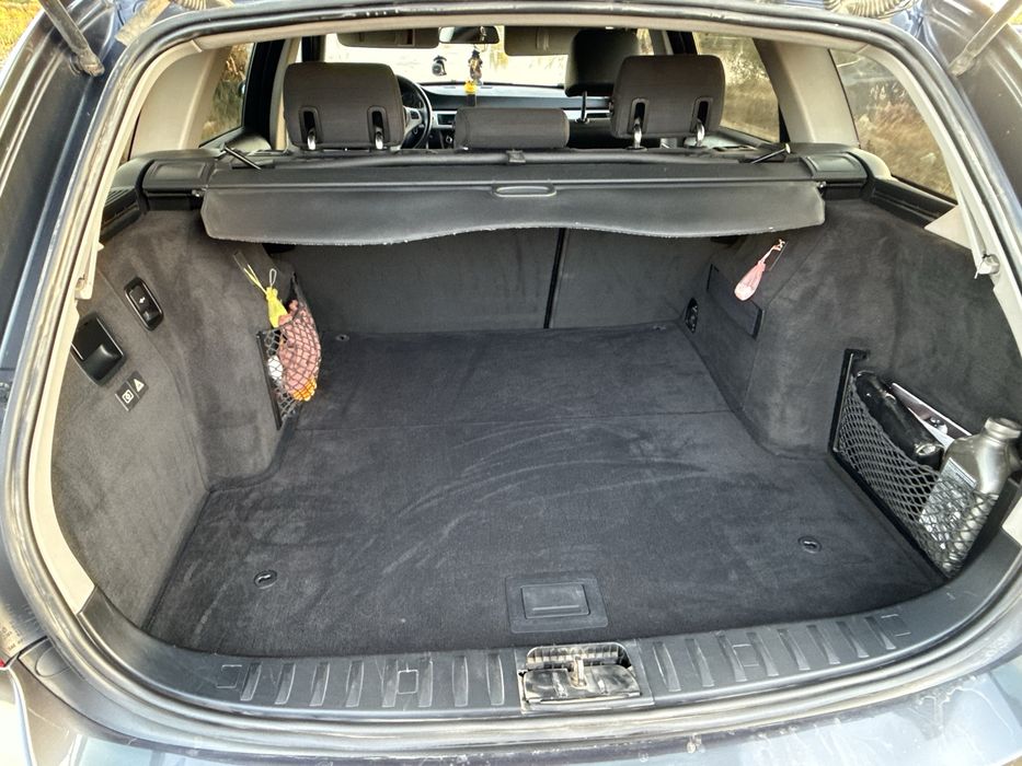 Продам BMW 320d e91