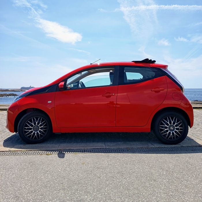 Toyota Aygo 1.0 X-Wave (Cabrio/Teto Abrir) - Full Extras