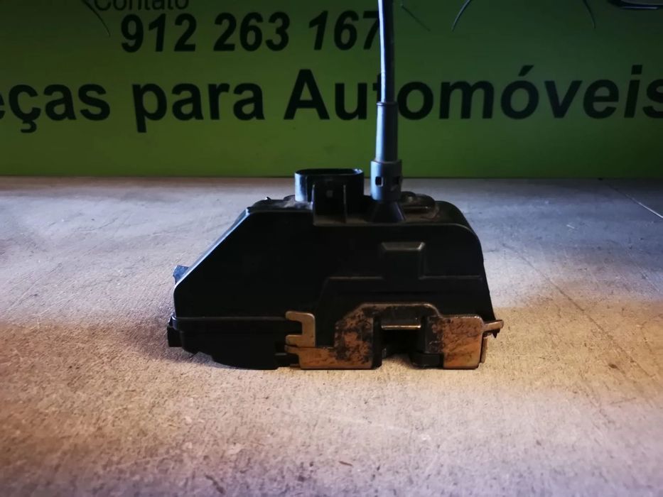 RENAULT MEGANE II 3 PORTAS FECHADURA ESQUERDA - F018