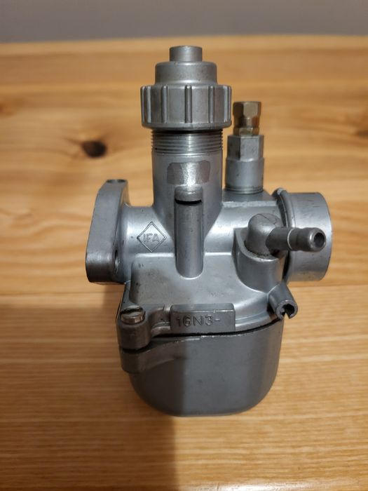 Nowy gqznik BVF 16N3 marki IFA- Simson