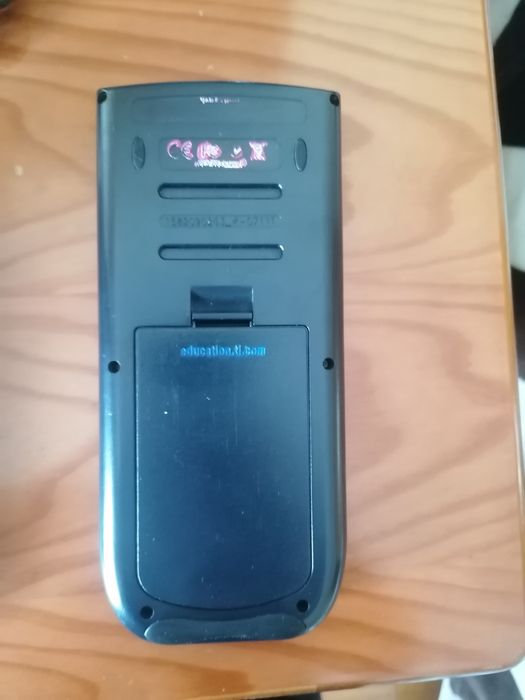 Calculadora T-84 Plus