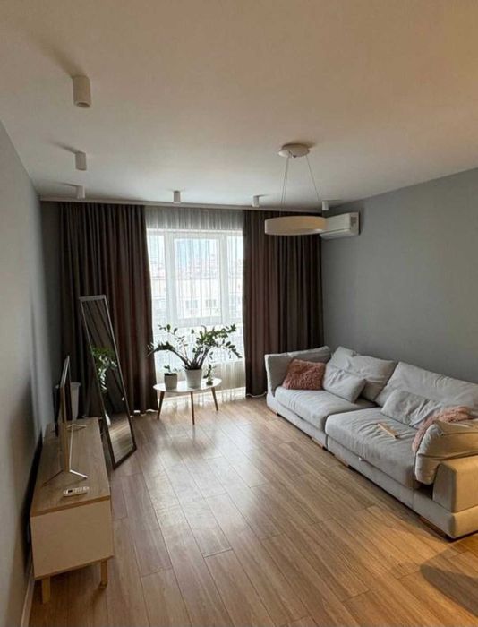 Без комісії. 2к, Квартет, Вокзальная, генератор