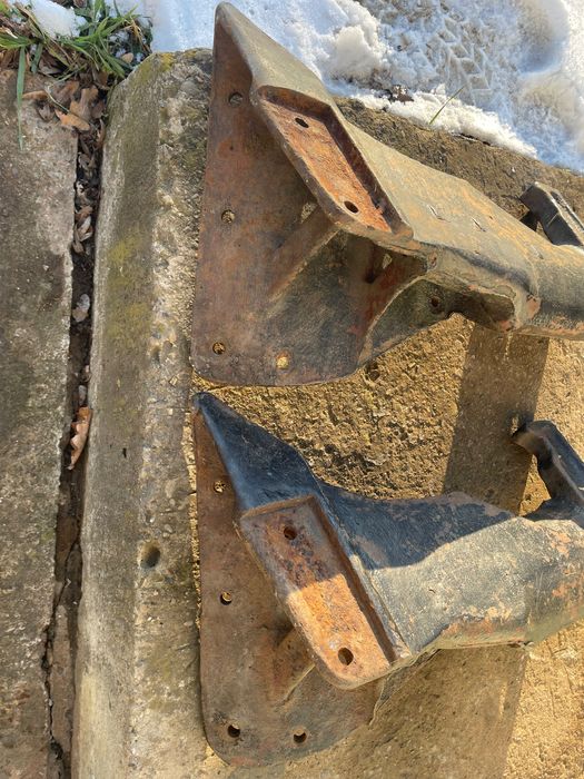 Стойка стійка корпус плуга плн