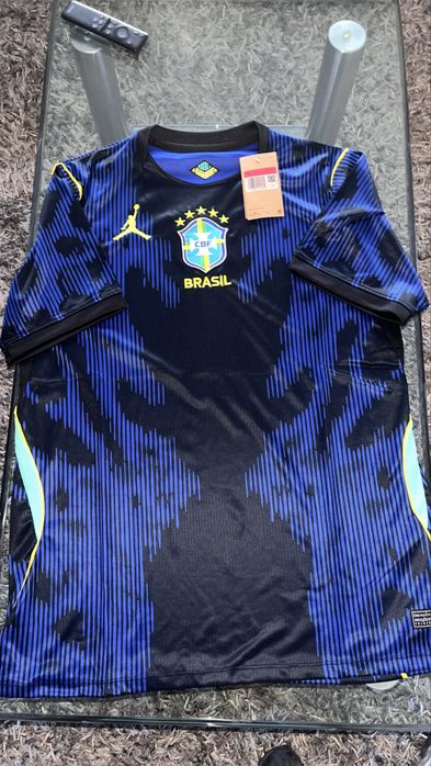 T-shirt brasil alternativa