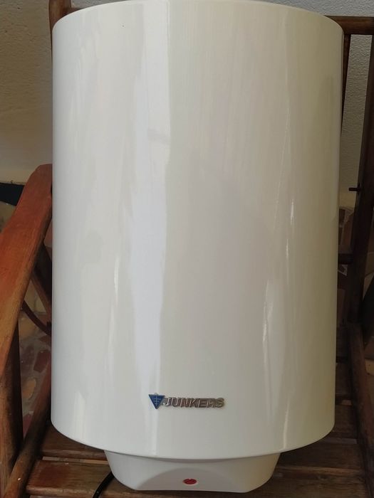 Termoacumulador Junkers 30L