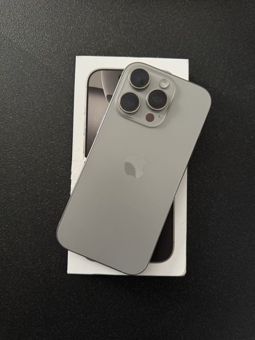 iPhone 16 pro jak nowy