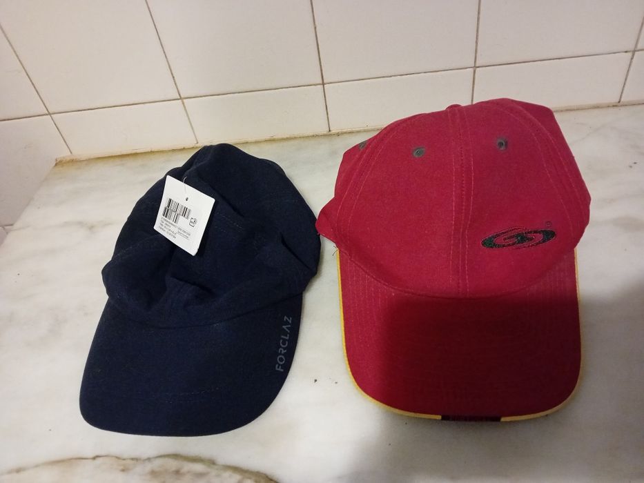 Conjunto de 2 Bonés