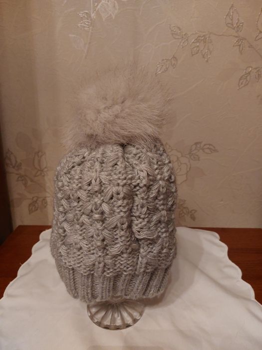 Зимові шапочки жіночі