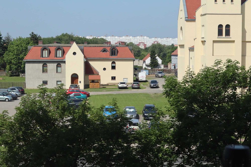 Aparat bezlusterkowiec Canon EOS R100 24Mpix GW do 16.07.2026r