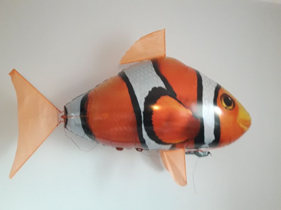 Air Swimmers, Balon Latająca ryba Nemo i Rekin, sterowana zabawka