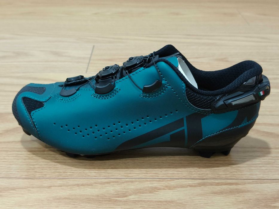Sapatos de MTB Sidi Tiger 2S SRS Carbon "Novos"