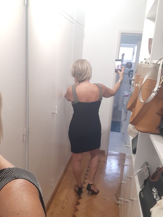 Vestido preto lindo