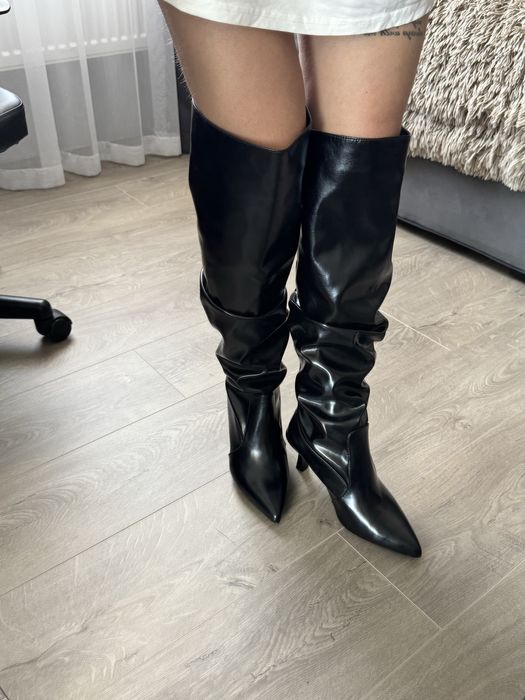 Продам високі сапоги