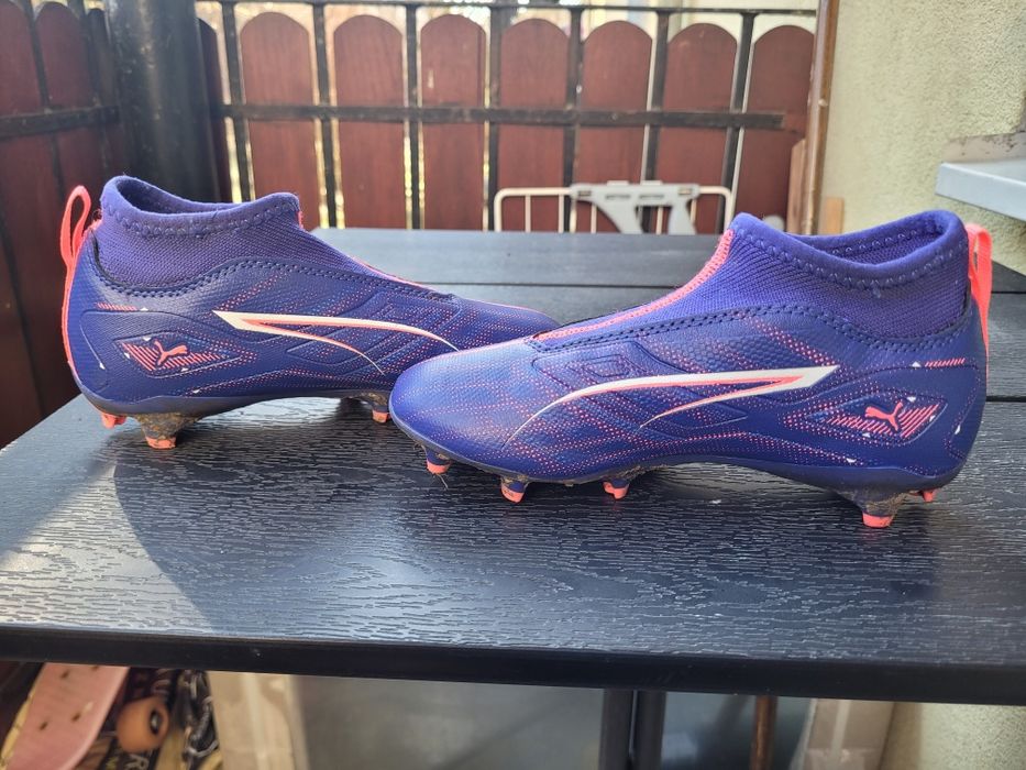 Korki Puma ULTRA 5 MATCH+ LL FG/AG Junior rozmiar 31