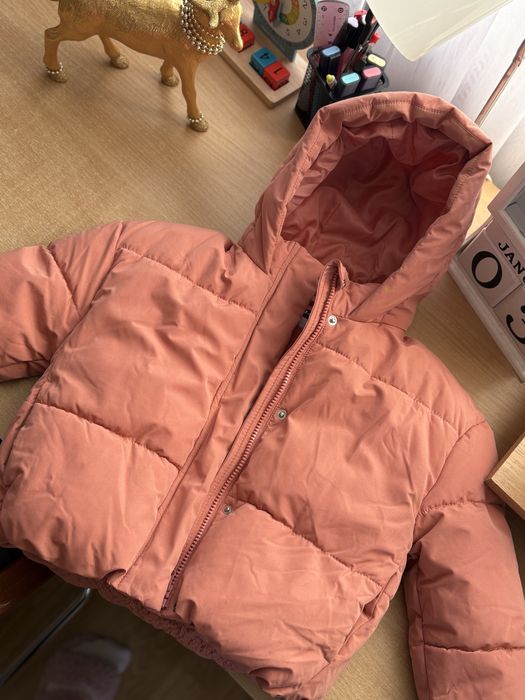 Курточка для дівчинки 110 см