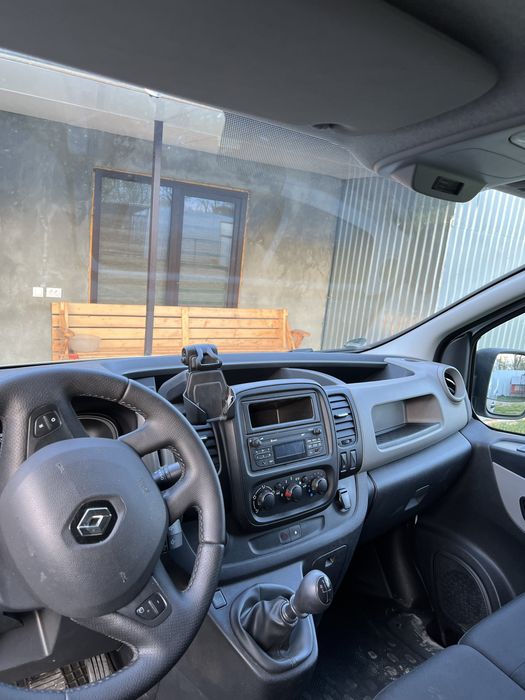 Продам RENAULT TRAFIC