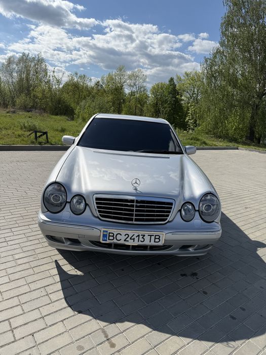 Продам мерседес w210