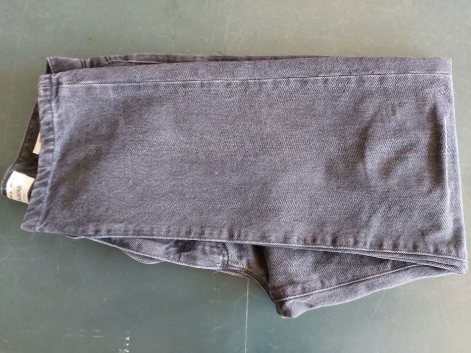 Calças de ganga preta da Pull & Bear