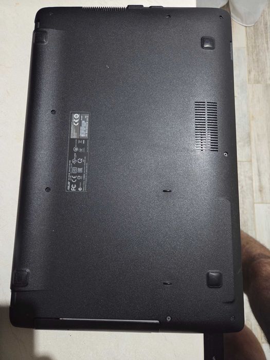 ASUS X551M uzywany