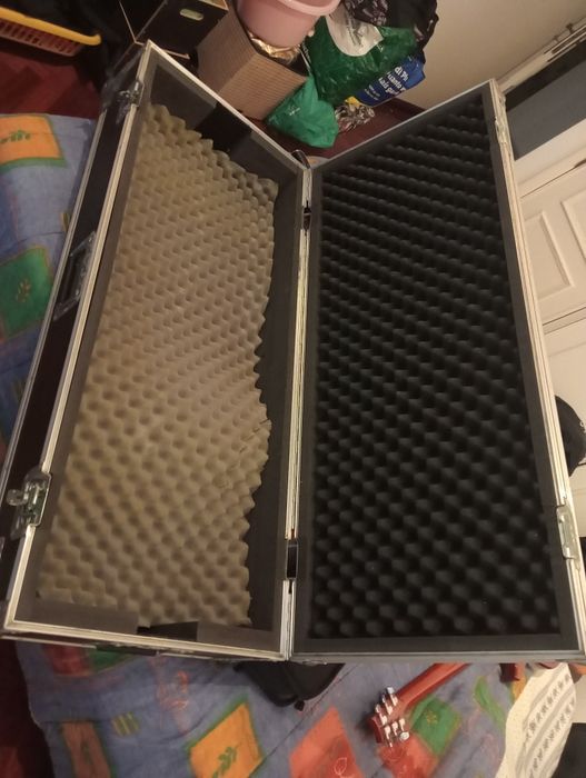 Case hard case para teclado 61 teclas