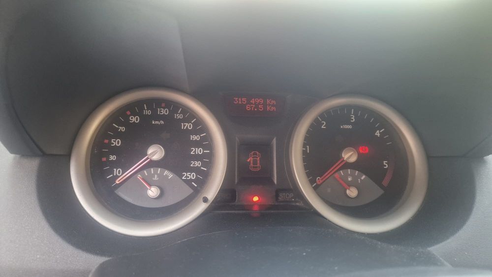 Renault Megane II 106cv 6 Velocidades, teto abrir jantes 17