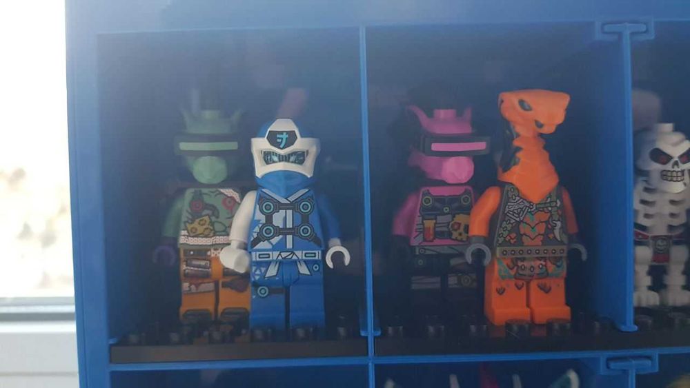 Lego  Фигурки Нинзяго оригинал на обмен