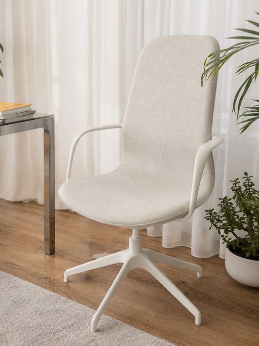 IKEA LÅNGFJÄLL – beżowy fotel/krzesło biurowe, bardzo dobry stan