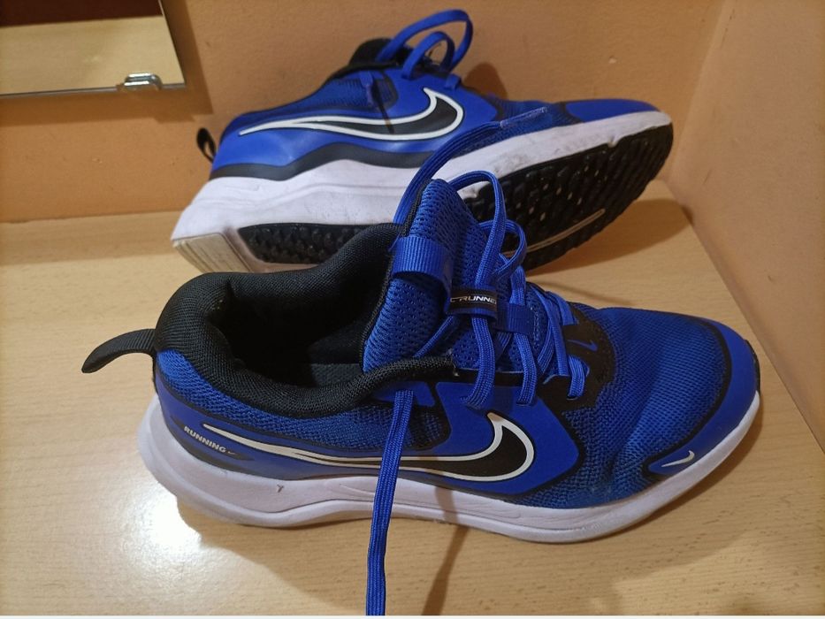 Nike 40 niebieskie