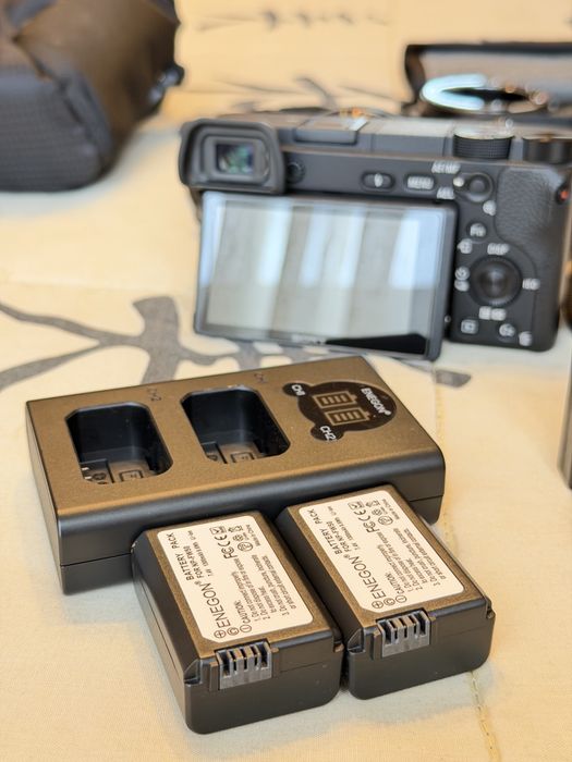Sony a6300 + 16-50mm | + Kit Completo (filtros, cartão, bolsa…)