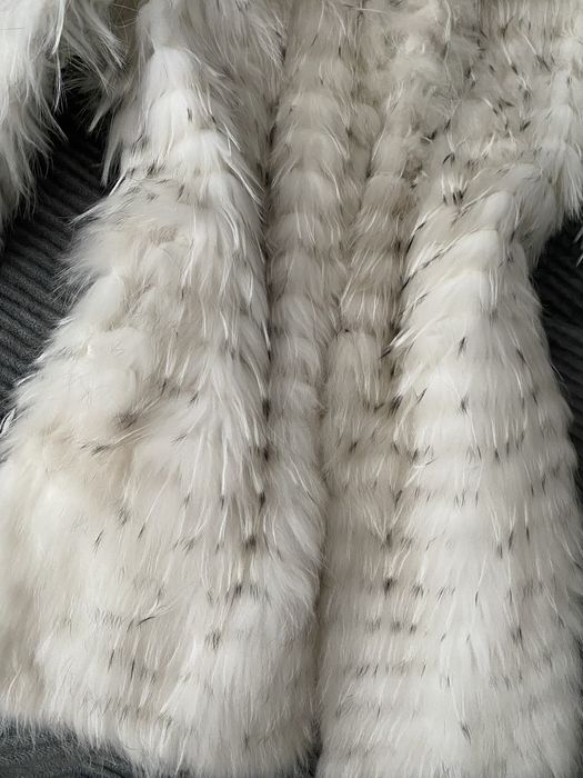 Piekne futro biale z lisa