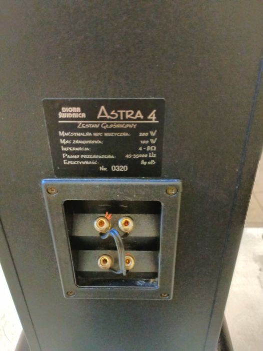 Kolumny Diora Świdnica: Astra 4 VIFA