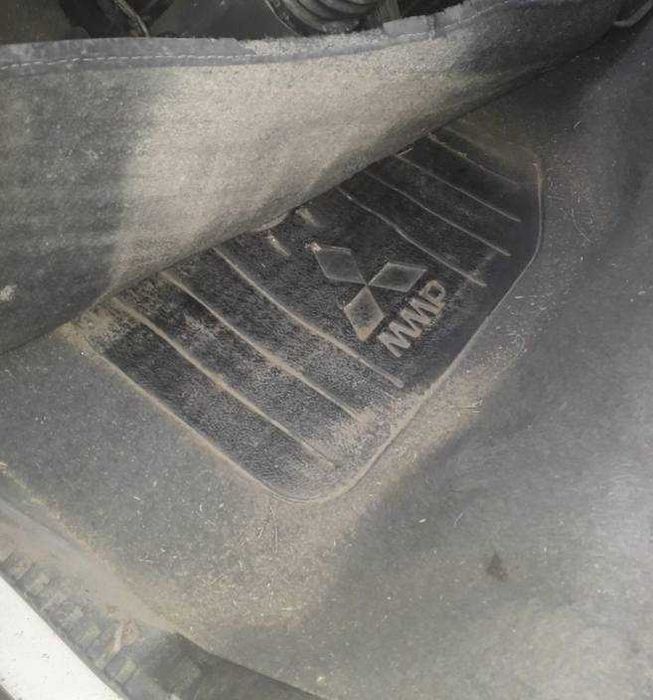 Mitsubishi Canter Fe 444 Direcção assistida