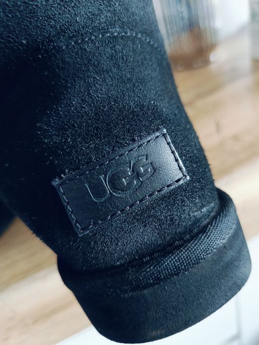 Śniegowce UGG Bailey zip czarne 39