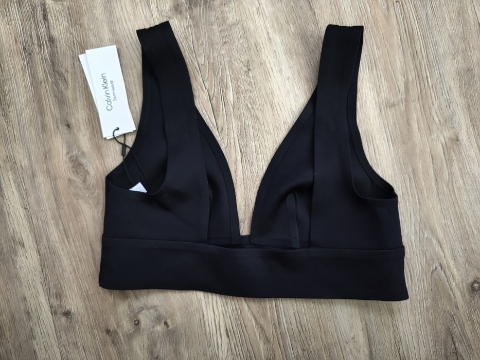 Calvin Klein. Góra od bikini