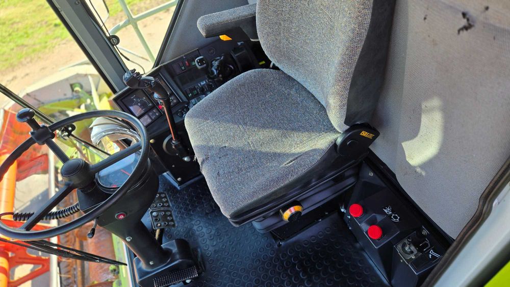 Продаж комбайн claas mega 208