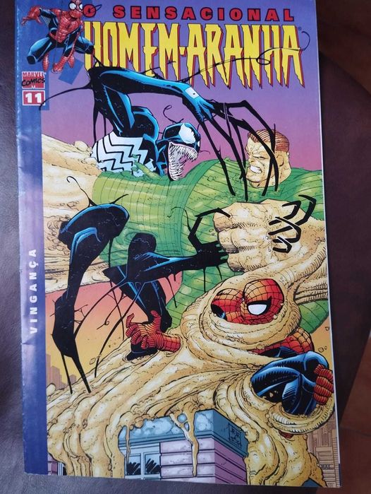 Livro BD Homem Aranha