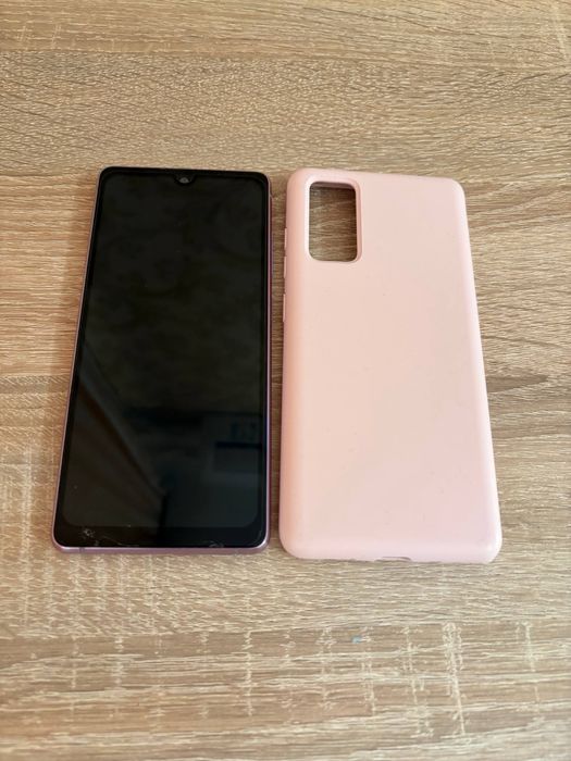Samsung Galaxy S20 FE 5G 128GB + чохол під ремонт або на запчастини