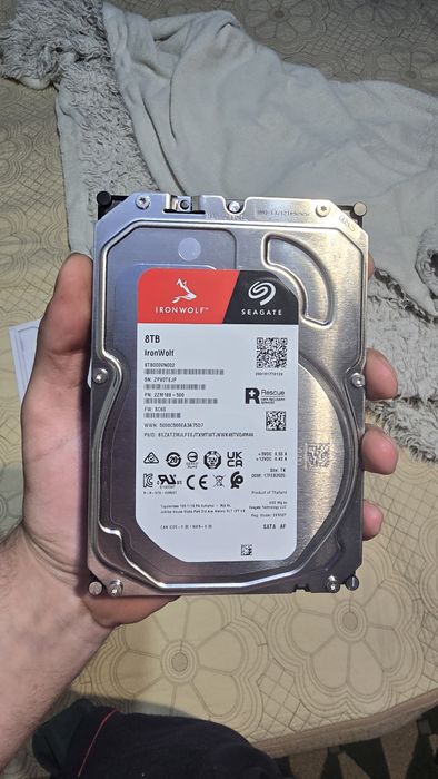 Продам hdd 8tb повністю новий