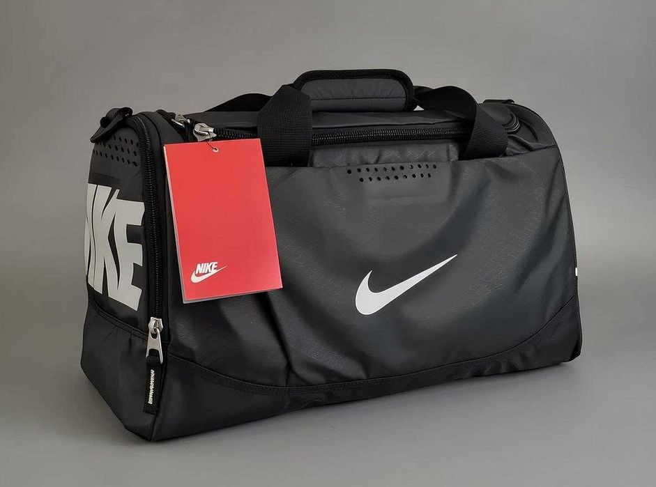 Спортивна сумка Nike (найк) дорожня для тренувань спортзалу 50х28х26