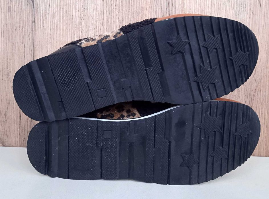 Французькі жіночі кросівки, демі кеди коричневі з принтом, р. 40