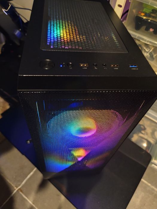 Komputer gamingowy i7 16GB  rx 580 12GB