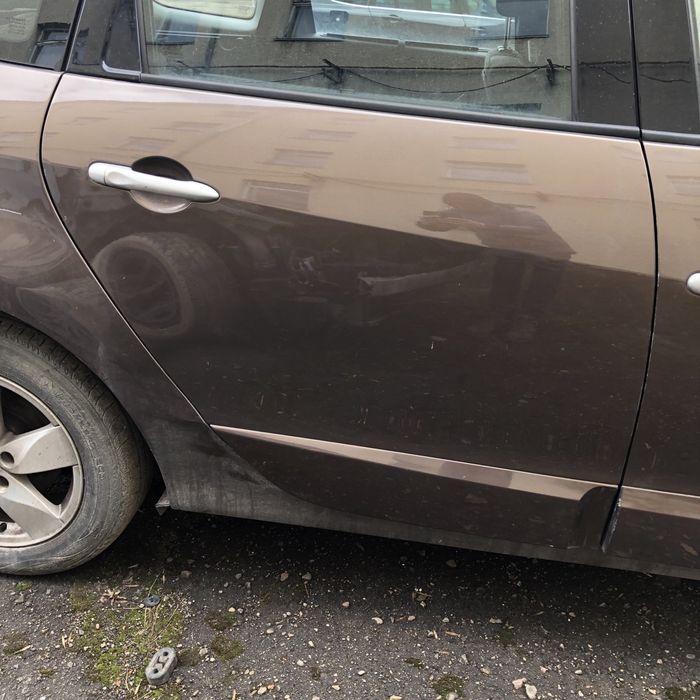 Дверка передня задня ліва права Renault Scenic 3 Grand колір TECNB
