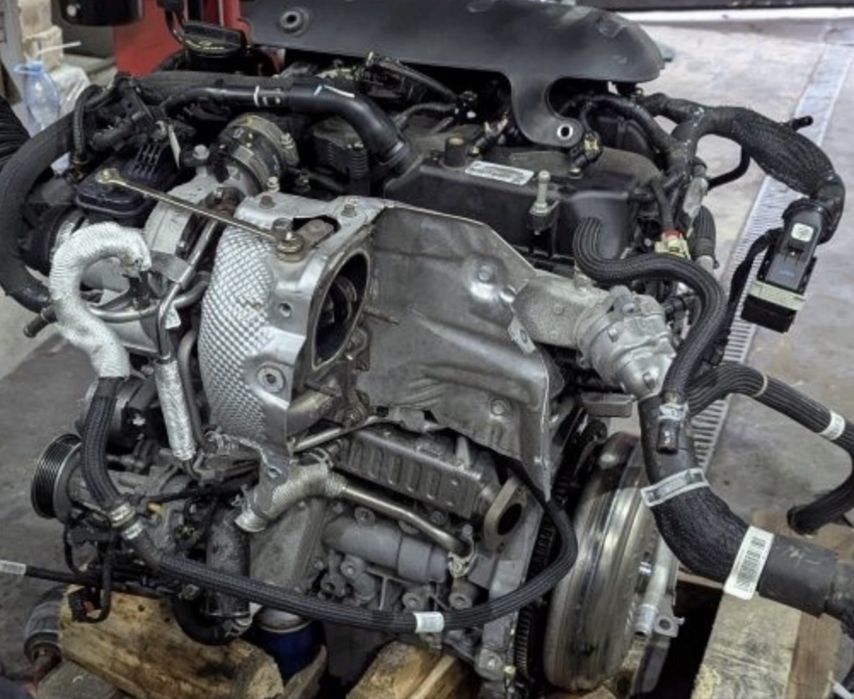 Двигатель  cerokee kl , wl , jl , Jeep 2.0t  ec1  , gme4t